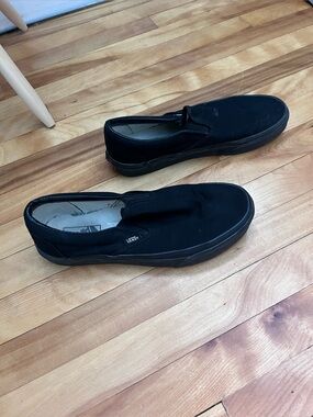 Vans Slip-On Classic Sneakers